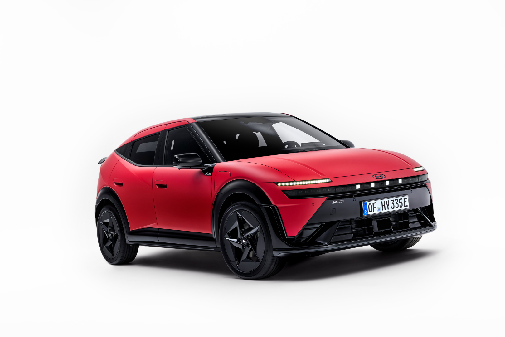 SMALL_70792-hyundai-ioniq3-ext1